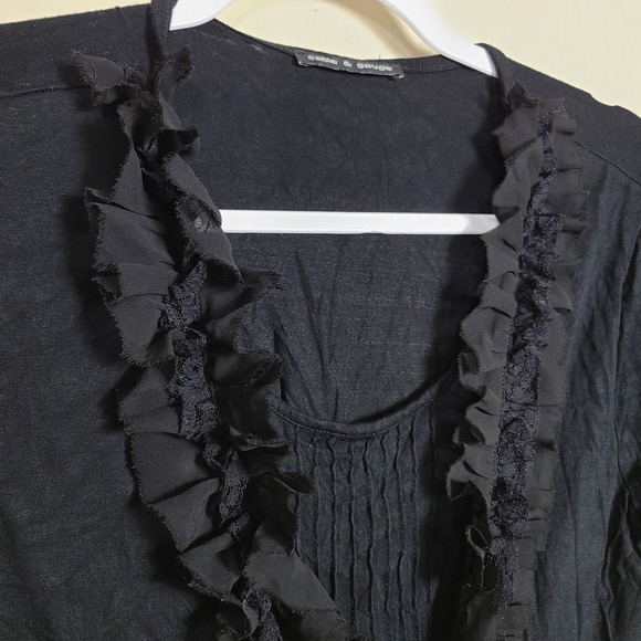 Black Lace Ruffled Long Sleeve Top M Romantic Goth Dark Whimsical Slinky Witchy - Picture 3 of 9
